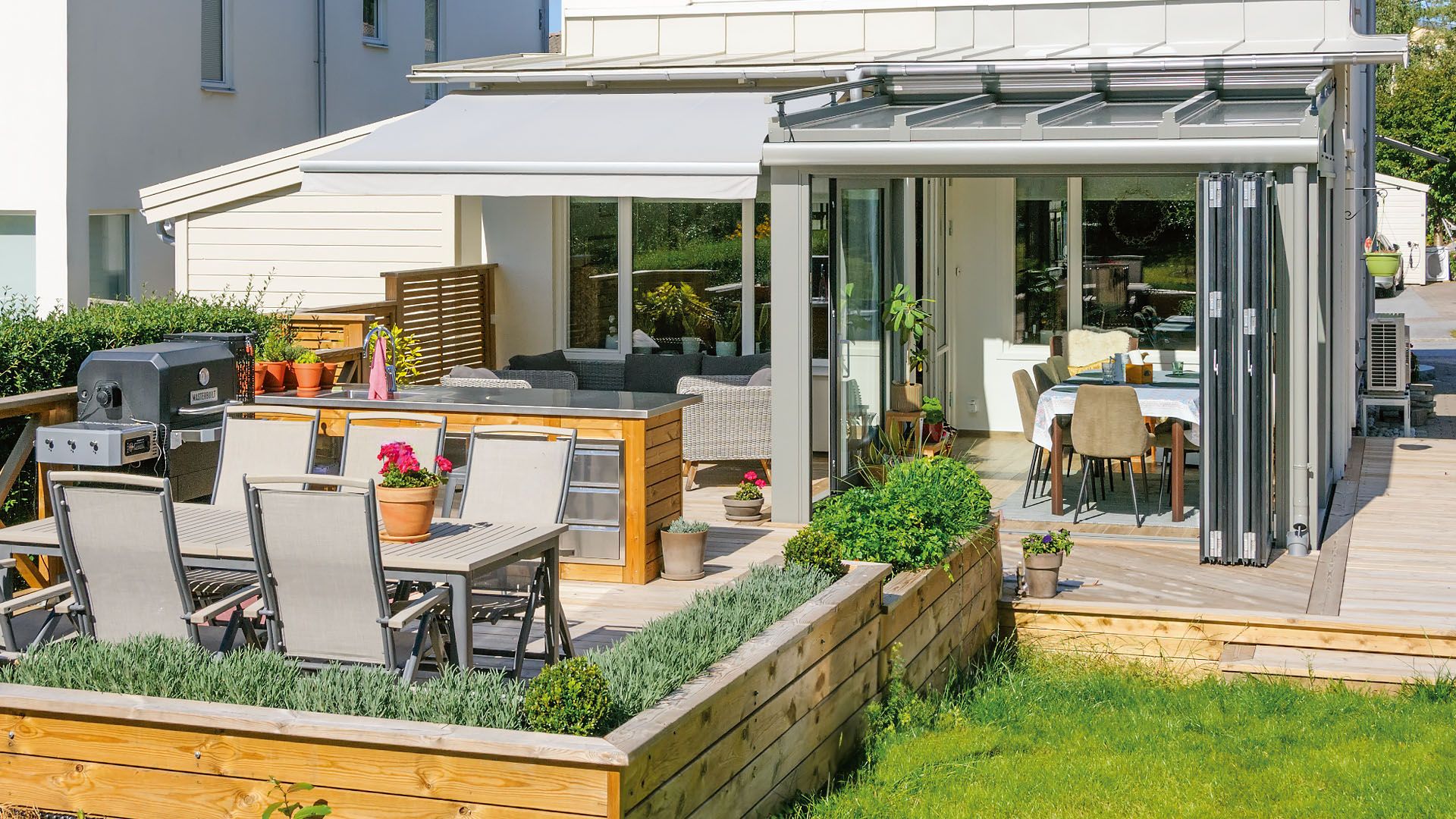 Vägganslutet UTERUM skjutdörrar